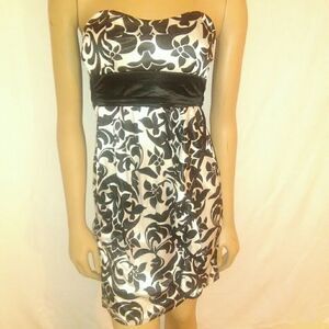 ruby rox sleeveless strapless dress; size small; perfect condition
